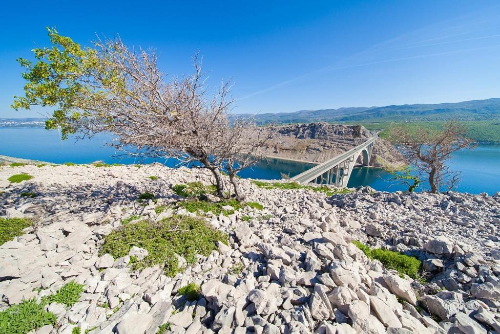 Apartmani Omišalj Zewnętrze zdjęcie
